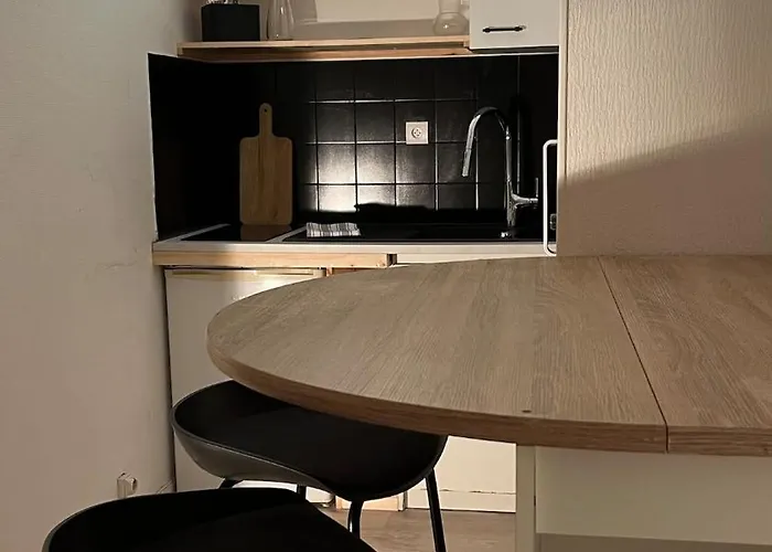 Apartment Centre De *